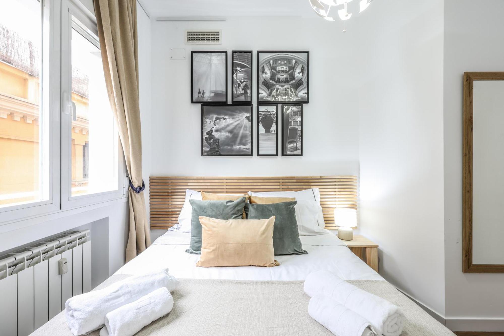 Be Coliving Madrid Centro Hotel Exterior photo